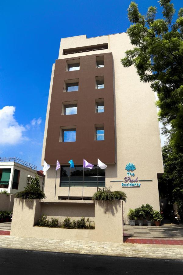 The Park Residency Otel Amhedabad Dış mekan fotoğraf